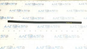 Front left door seal Mazda 3 19- 4d lower