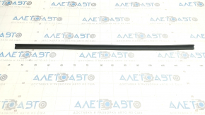 Front left door seal Mazda 3 19- 4d lower