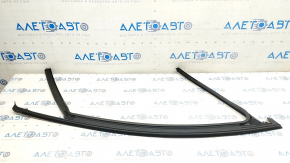 Upper front left door molding Mazda 3 19-4d chrome with glass seal, Japan built, scratches on chrome