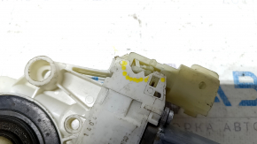 Front right window lift motor Chrysler 200 15-17 housing broken