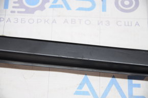 Windshield molding right Hyundai Sonata 11-15 scratches