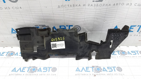 Right radiator deflector for Jeep Cherokee KL 19-23 2.0T without hook, tear