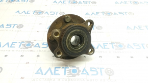 Front right hub Mazda 3 19 - play