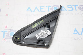 Front right wing corner plug Nissan Murano z52 15 - broken guide, torn seal