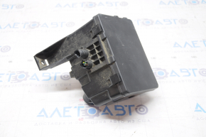 Fuse box under the hood front Nissan Murano z52 15- broken fastener