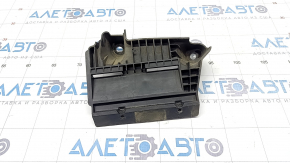 Battery tray bracket Lincoln MKZ 13-16