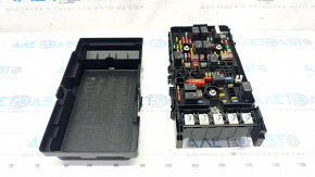 Fuse box underhood Jeep Cherokee KL 19-23 2.0T under heating on the windshield