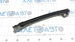 Rear left door glass guide Mazda 3 19- front