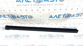 Glass seal inside front right door Mazda 3 19- 4d