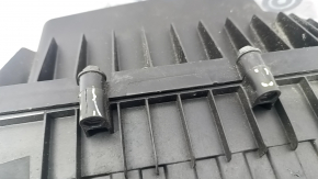 Air filter housing Jeep Cherokee KL 19-23 2.0T cracks in fasteners