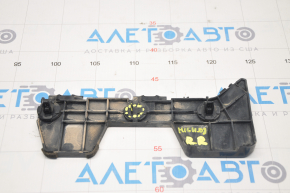 Rear bumper mount center right Toyota Highlander 08-13 breakage of mount