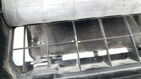 Left ventilation shield Honda Insight 19-22 is broken