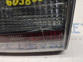 Inner lamp trunk lid right Lexus RX350 10-12 prerest, glass cracked