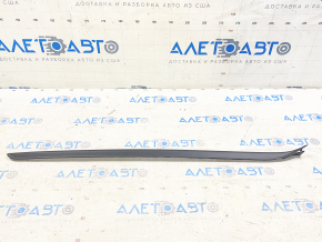 Windshield molding right VW Tiguan 18-