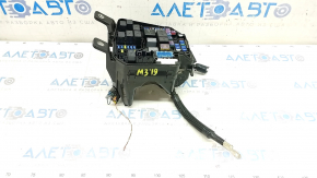 Mazda 3 19- underhood fuse box with housing