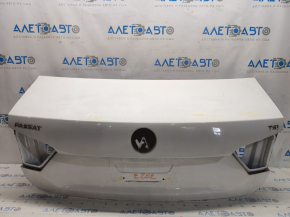 Trunk lid VW Passat b7 12-15 USA white LB9A, made, rusty, butt