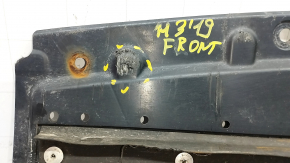 Front bumper protection center Mazda 3 19 - worn, tears