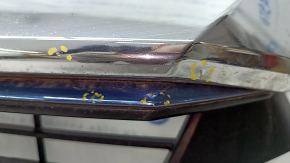 Radiator grille Honda Insight 19-22 complete with emblem, sand, bumps, scratches, crack in fastening