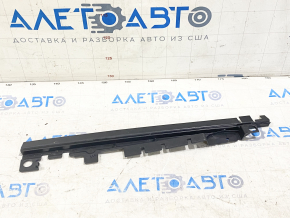 Upper radiator deflector Audi A4 B9 17- 2.0T