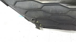 Right bumper grille Honda Civic X FC 16-18 for fog lights, for cruise control, broken fastener