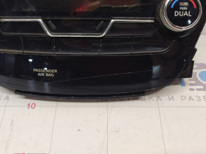 Climate control Nissan Murano z52 15- auto, chips, scratches