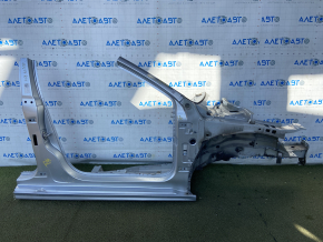 Front right quarter VW Jetta 11-18 USA silver, with central pillar, dented