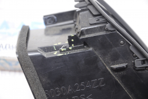 Air duct deflector right Mitsubishi Outlander Sport ASX 10- broken fastener