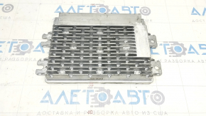 Ford Escape MK4 20-Amplifier