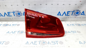 Interior tailgate light left VW Touareg 13-14 halogen type 2, worn, broken glass