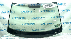 Windshield VW Jetta 19 - sand, chips