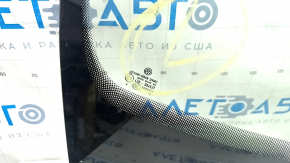 Windshield VW Jetta 19 - sand, chips