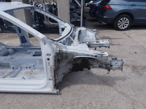 Front right quarter VW Jetta 19 - white, on the body