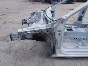 Front left quarter VW Jetta 19 - white, on the body