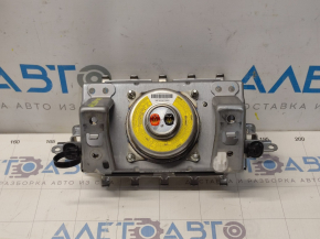 Passenger airbag in the dashboard of the Lexus GS300 GS350 GS430 GS450h 06-11