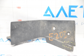 Rear right mudguard on the threshold of Toyota Highlander 08-13 is torn