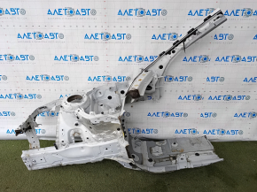 Front right quarter BMW 3 F30 16-18 white, non-standard