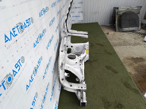 Front right quarter BMW 3 F30 16-18 white, non-standard