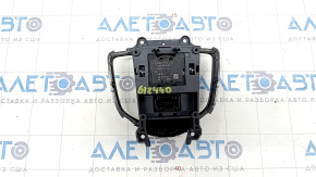 Multimedia control Mercedes GLC 16-19 scratches, air on the edge