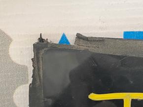 Glass of the rear right door, upper Tesla Model X 16-21 type 1, peeling seal, scratches