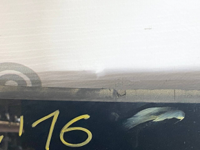 Glass of the rear right door, upper Tesla Model X 16-21 type 1, peeling seal, scratches