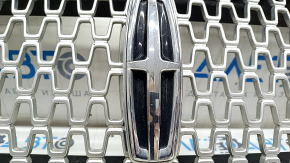 Radiator grill Lincoln MKZ 17-20 chrome, with emblem, sand