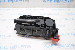 Underhood fuse box Dodge Journey 11-3.6, broken fasteners, broken housing