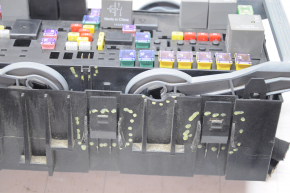 Underhood fuse box Dodge Journey 11-3.6, broken fasteners, broken housing