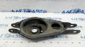 Lower control arm under spring rear right Chrysler Pacifica 17-
