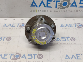 Chevrolet Malibu 16-23 rear right wheel hub