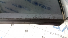 Window blind glass rear left VW Tiguan 18- chrome, scratches on the trim