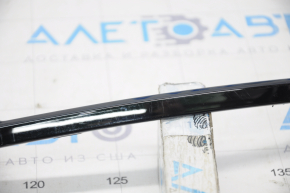 Molding rear bumper right Polestar 2 21- black gloss scratches