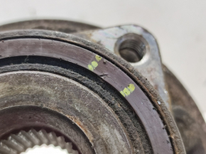 Front left hub Chevrolet Malibu 13-15 rusty, ABS magnetic ring defect