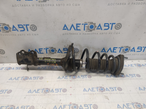 Shock absorber strut assembly rear right Toyota Highlander 08-10 3.3 hybrid, torn boot