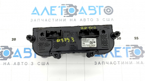 Climate control VW Tiguan 18- with heated seats, cracks in glass
